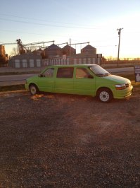 Мне одному вспомнился фильм "Каникулы"? )