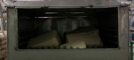 А вот для наших любителей сладкого в специальной печи топится жир, из которого через час, после добавления химии отечественного производства, получится "Настоящее сгущёное молоко", такое "как в детстве"....