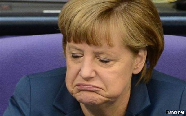 Ичо?
Вот фрау Меркель без фотошопа:



Как-то даже нет желания сравнивать.