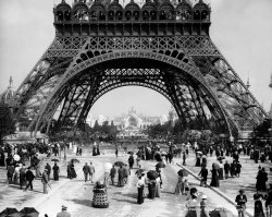 походу фоткал "доктор кто", присмотритесь!)