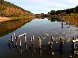 Зеркальные отражения пейзажей в озерах и реках Южной Кореи