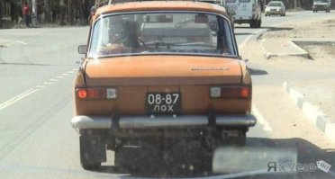 Баловство ручником в повороте