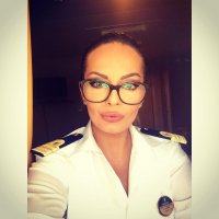 Не послушалась.