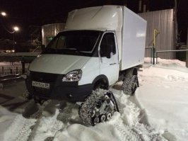 эти гусеницы на все авто подходят? видел такие в ямаха-центре стоят где-то 200-250 тыс.