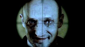 чозатуфта?!

пуля из охотничьего ружья. даже стенку навылет не пробила.

и, есчесс, ваще непонятно, зачем они по телевизору народу эту идею посдсказывают?

пятая колонна подрывает скрепы, не иначе. так-то выщелкать по стране этих комплексов - они замучаются новые покупать. когда эта простая мысль дойдёт до народа, камерами это уже не ограничится.

превед, анархия!