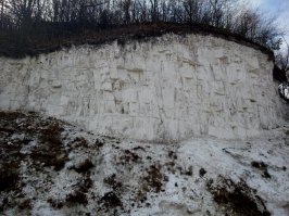 Да у нас и в центральной России меловых гор немало. Даже город в честь них назвали - Белгород.