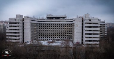Живу рядом