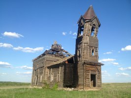 Заброшенная церковь, Саратовская область, Аткарский район.