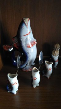 Вот они, родненькие, стоят тоже. И примерно так же как у автора.