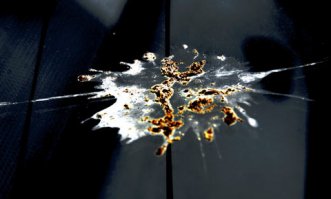 Тибетский обряд жуть! Есть детальный фотоотчёт в сети по этому обряду... Лучше не видеть этого. К тому же, всё равно всё на земле окажется!