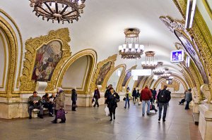 резануло по глазам в хорошем смысле - за оформление станции