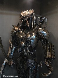 может быть вот произведения искусства?автор поста по моему бесталанен еще и продает этот хлам:) "ukrainianterminator"" блиять!всу свою муйню подарил бы призывников пугать