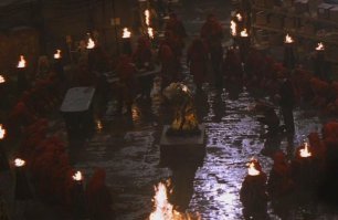 Воображение услужливо рисовало что то такое...