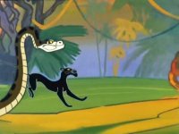 — А еще они называли тебя желтым земляным червяком и говорили, что ты
ешь лягушек.
— Так они называли меня желтой рыбой?
— Да! Да! рыбой, и ещё червяком! Земляным червяком!