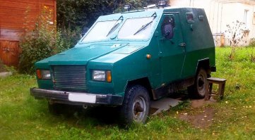 Тут авто как бы говорит: "Убейте меня..."