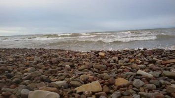 Финский залив 1 декабря 2015, местечко Удрия, Эстония...+2, небольшой шторм :)