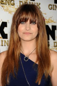 10 самых красивых звездных дочек