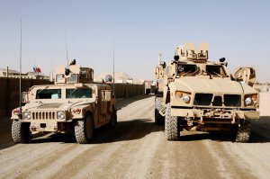 Достойный драндулет!! Но в город на таком наверно не пустят.