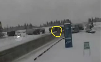 Не мог легковой выезжать на дорогу с обочины и вытолкнуть фуру на встречку ?