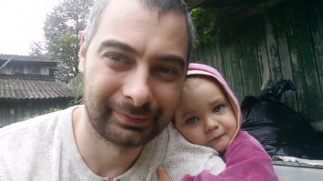 12 удивительно нежных снимков, где папы по-настоящему радуются своим дочкам