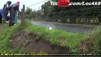 Я В ШОКЕ!!!! Там еще и колючая проволока по обочине натянута)))))