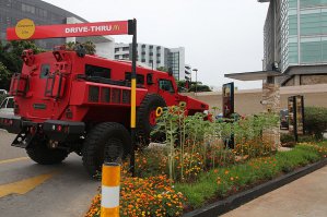 Пустят) Только права нужны грузовые.