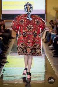 Даёшь теперь шубу из советского ковра!