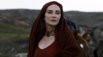 12 самых эффектных злодеек в кино (13 фото)