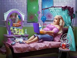 Современные игрушки , серия Барби значительно расширена , интересно кто покупает ?
