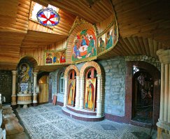 В этот пост просится Храм всех религий в Казани. Созданный Ильдаром Хановым.