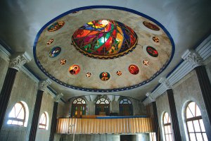 В этот пост просится Храм всех религий в Казани. Созданный Ильдаром Хановым.