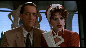 А вот мои любимые злодейки. Стильная Мэб из "Мерлина" и прикольная Минерва из "Гудзонс кого ястреба"