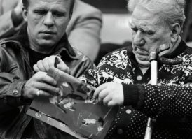 Мужик, у которого сам Фетисов берет автограф!