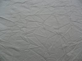 А это всего лишь тент над палаткой во время дождя, снятый изнутри.