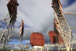 устанавливалась в длинноволновых тропосферных РРЛ. эта кстати тропосфера в Салехарде