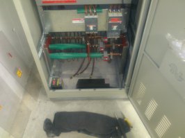 нашёл свою фотку
щит под напряжением 
а автомат добавить надо