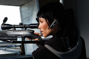 у некоторых такие твёрдые лбы, что "Беретта" надёжнее.

Да и так, она по моему секси