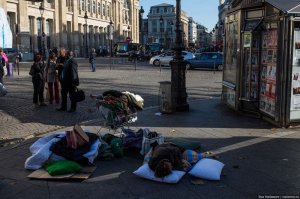 а вот уливительные фото Парижа нашего времени... 
P.S. из поста выше