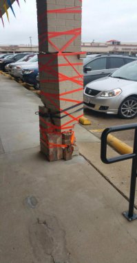 изолента не синяя - развалится все нафик :)))