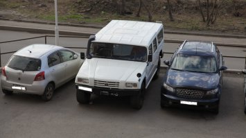 Крытые со стеклами и печкой, поди поинтересней будут.