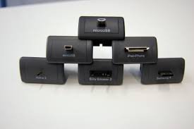 11 полезных и простых поделок из картона своими руками