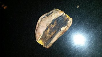 Картошку зубочисткой прокалываешь по всей поверхности, пару минут и готово!