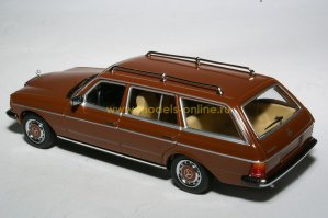 че за бред, русские машины который тут показаны были НЕДОСТУПНЫ простым людям, а иностранные показанные тут были там ширпотребом доступным очень многим простым людям...Да и показаты тут чуть не русские прототипы против западных не лучших вариантов, вот какие были авто в 1980: