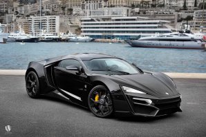 Пф-ф-ф! Lykan Hypersport и Lamboghini Veneno смотрят на этот Бугатти как на го...но!