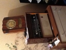 Перевёрнуть не смог, мои игрушки, ждут ремонта, потом дома стоять будут