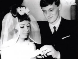 Пугачёва и Орбакас .