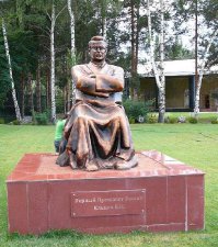 Судя по потертостям у этих ребят жизнь богаче.