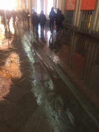 Не знаю какая у вас там зима, но в Москве сейчас за окном плюс 9 градусов.