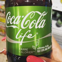 Вообще это ни разу не про экологию. Просто кола вместо сахара содержит эестракт стевии.