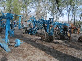 помоему самая суровая,это в киеве в гидропарке.